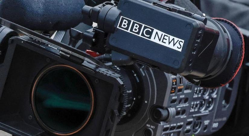A BBC az elmúlt 15 év legnagyobb leépítésére készül, akár 2000 embert is elbocsáthatnak