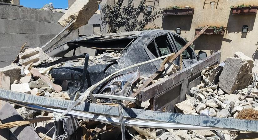 Izrael rendkívüli bejelentése – indulnak a csapások, mennek a bombák