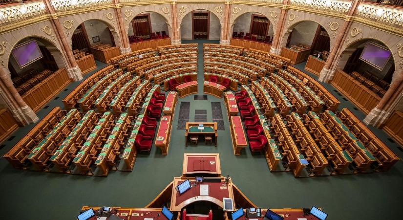 A parlamentből kieső egyes képviselők 12 millió forintos búcsúpénzzel távoznak