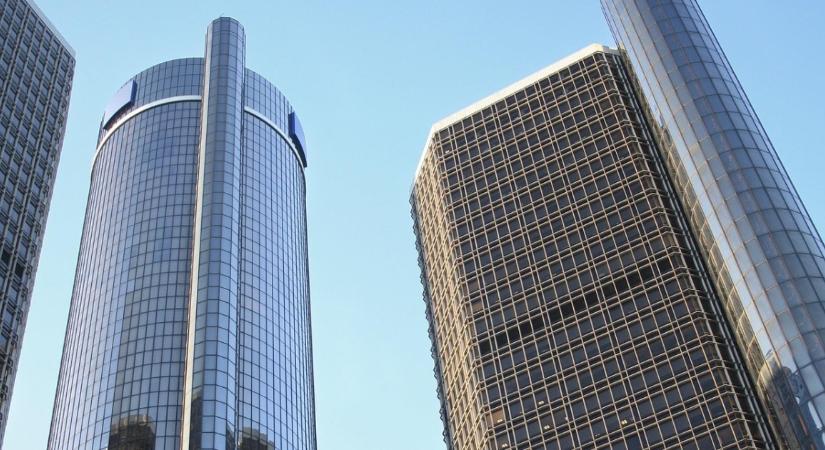 Mint a II. világháború idején, amerikai magánvállalatok állnának át hadiipari termelésre