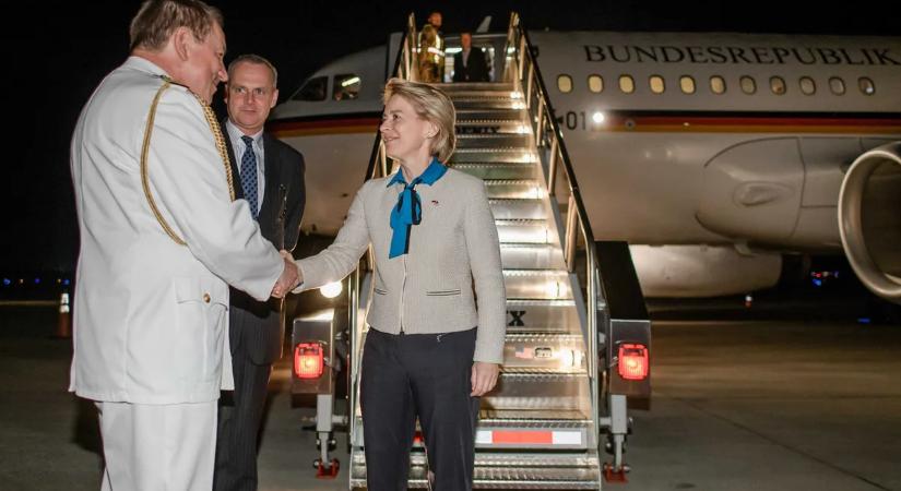 Hadiipari csontváz dőlt ki Ursula von der Leyen szekrényéből