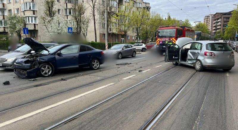 Baleset Kolozsváron: hárman kórházba kerültek, köztük egy gyermek (VIDEÓ)