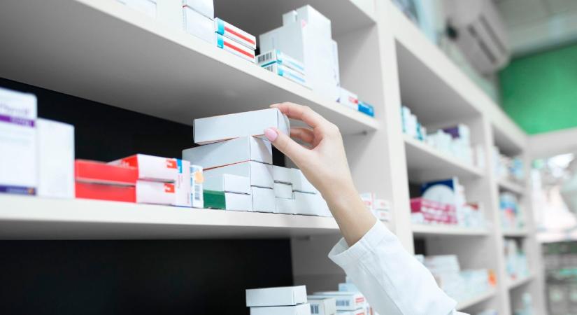 Egy patikus 230 milliós kárt okozott