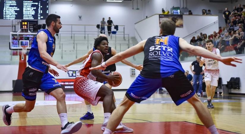 Az alapszakaszban sikerült, most a rájátszásban venné be Baranyát az OSE Lions