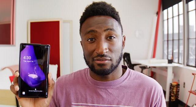 Jobbra-balra tekereg az LG ki nem adott telefonja