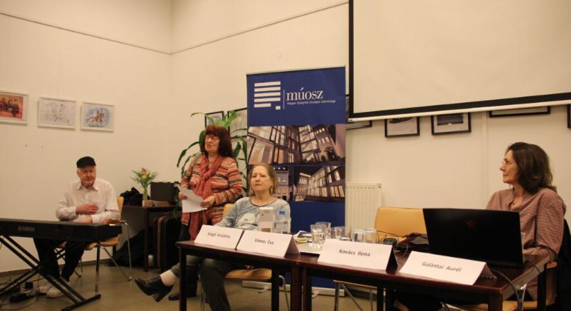 A számrendszerek kulturális története szóban és muzsikában elbeszélve