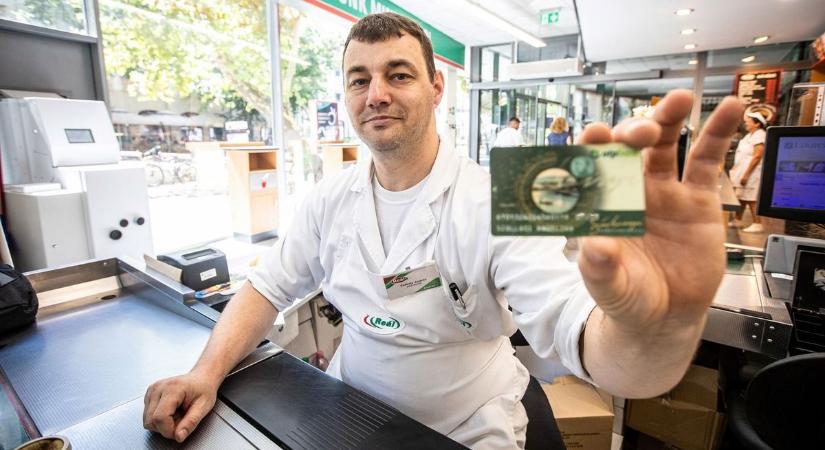 Nagy változás a SZÉP-kártyáknál! Sokan nem tudják, de ez a lehetőség hamarosan már a múlté!