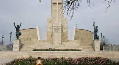 Kaptunk egy új parkot, de a műemléket megbontották – Megnéztük a Citadellát