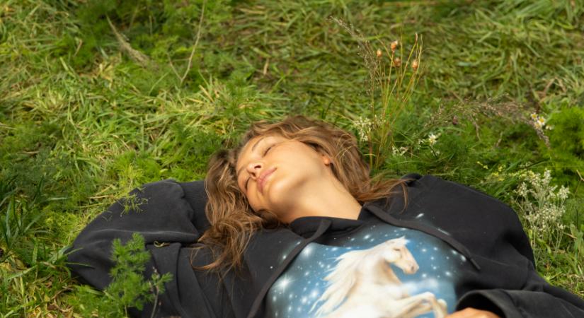 Múlt, jelen, jövő - érkezik a H&M és Stella McCartney újabb közös kollekciója