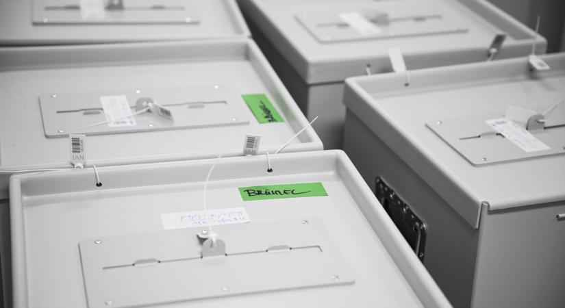 Választás 2026 – NVI: megérkeztek a külképviseleti urnák, megkezdődhet a szavazatok szétválogatása