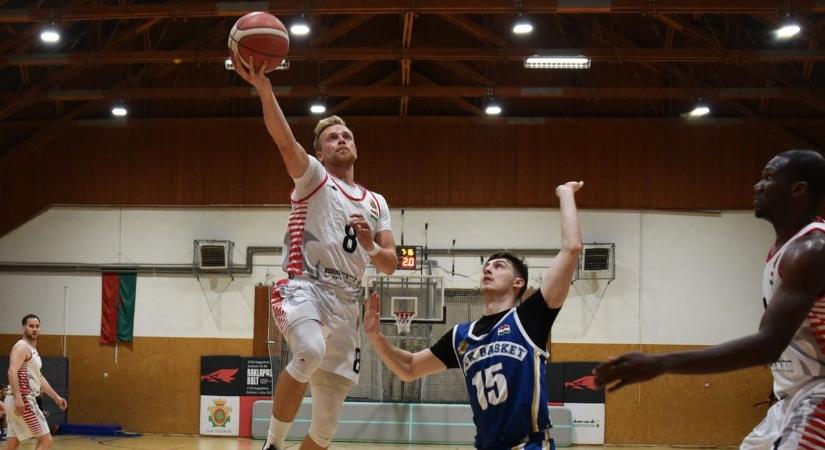 Szoros mérkőzésen kikapott a Nagykőrösi Sólymok