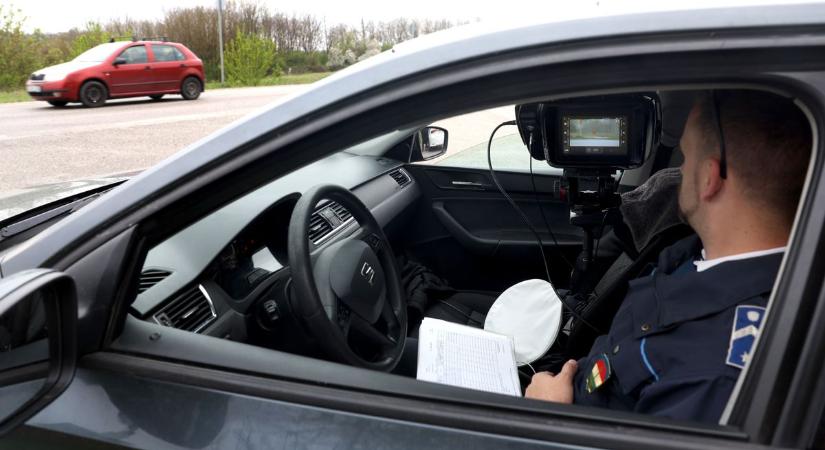 Ha ilyen autód van, jó lesz, ha vigyázol. Ez a hét autómárka akad fenn leginkább a traffipaxon, íme a lista!