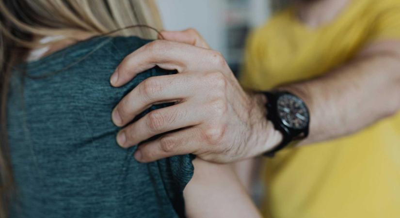 Aggasztó trend Háromszéken: 300 családon belüli erőszakos esetet jelentettek 3 hónap alatt