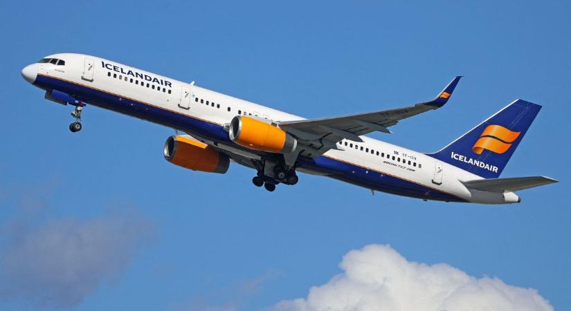 Utasokkal tele géppel, engedély nélkül végzett veszélyes manővert az európai légitársaság pilótája: súlyos büntetés jöhet – videó