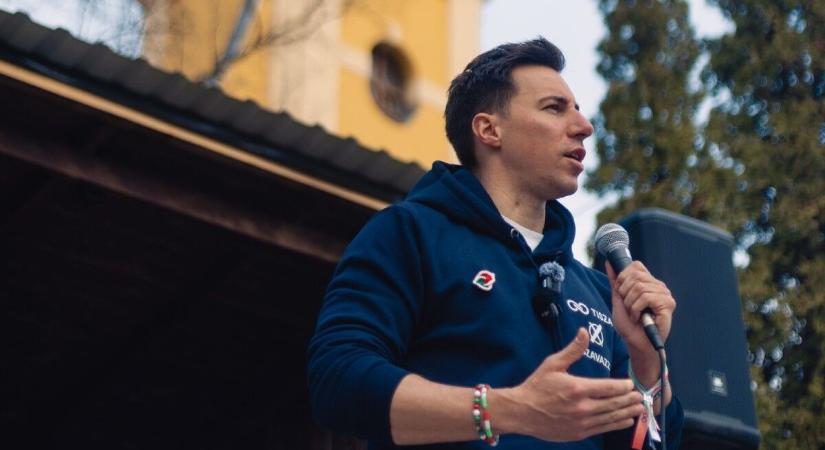 Radnai Márk: Óránként kapunk hírt arról, hogy bizonyítékokat próbálnak eltüntetni, és parancsra darálnak le titkos szerződéseket