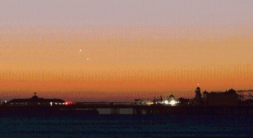 Csodás lesz az esti égbolt, hármas együttállást pillanthat meg néhány napon belül