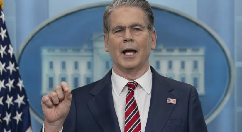 Hétvégén lejár a határidő, az USA nem hosszabbítja meg az iráni és orosz olaj szankciómentességét