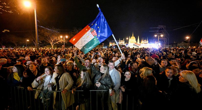 Rekord rekord hátán: visszaégett a Fideszre a saját választási rendszere, leuralta a Tisza a magyar pártrendszert