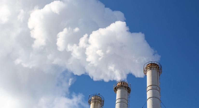 Brüsszel elkaszálta az egyik magyar adót