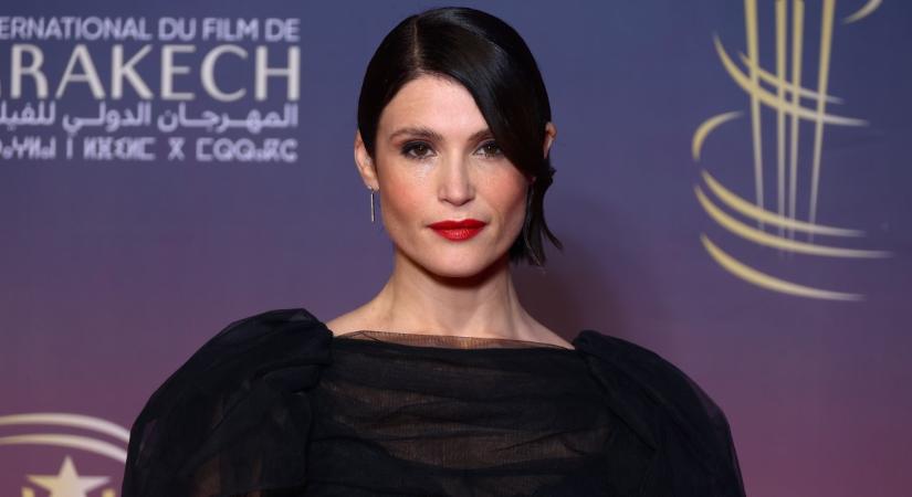 Gemma Arterton elárulta, hogy már kétgyermekes édesanya