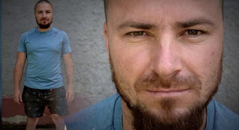 Emil Gânjt keresik egy Maros megyei faluban