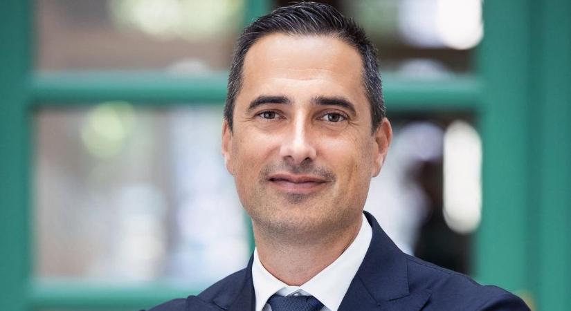 Újabb politikus jelentette be visszavonulását