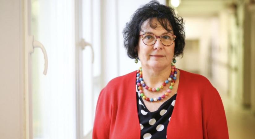 Háborognak a tiszások: a katolikus egyháztól igazolt oktatási minisztert a Tisza Párt