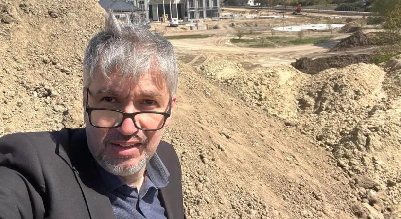 Hadházy a Tisza-kormányban? Feltételekkel segítene a leköszönő képviselő