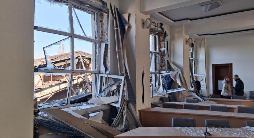 Liszovij: a háború kezdete óta az oktatási intézmények több mint 18%-a megrongálódott vagy megsemmisült