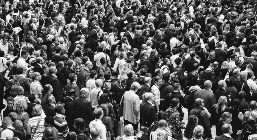 Eurostat: Románia népessége 14,40 millióra fog csökkenni 2100-ra