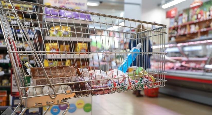 Májustól élelmiszert már nem vásárolhatunk SZÉP-kártyával az üzletekben