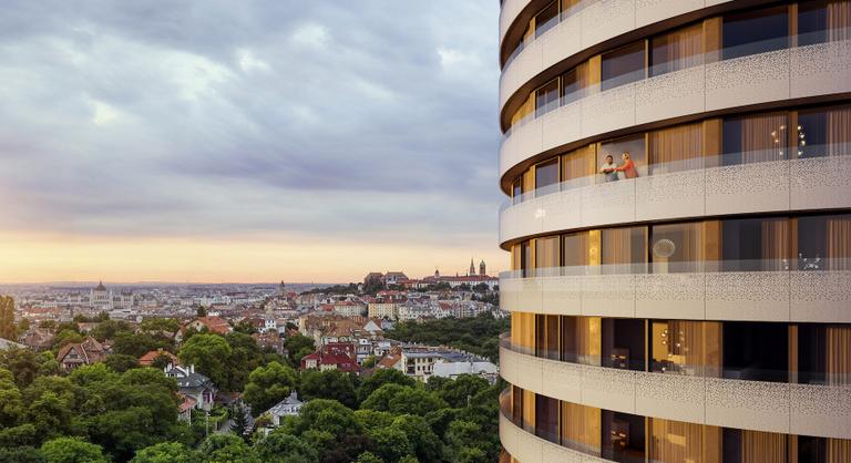 Teljes szerkezetcserével épül újjá a volt Körszálló