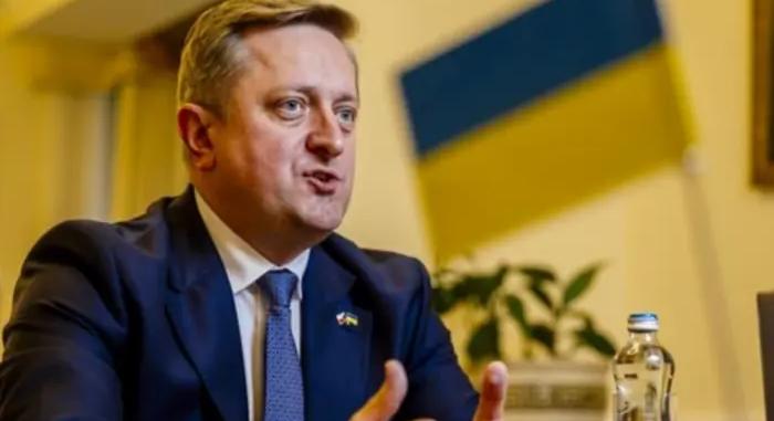 Kitoloncolhatják a szabályszegő ukrán állampolgárokat Csehországból