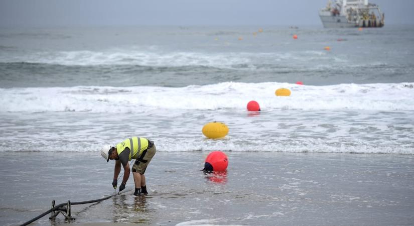 Épített egy eszközt Kína, 3500 méter mélyen vághatja el a kábeleket