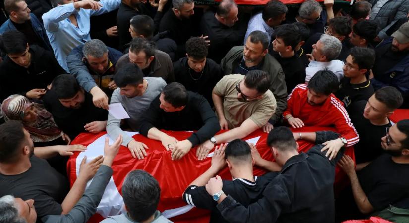 Kaliforniai lövöldözőt méltatott közösségi oldalán a török tinédzser, aki tüzet nyitott szerdán az iskolájában