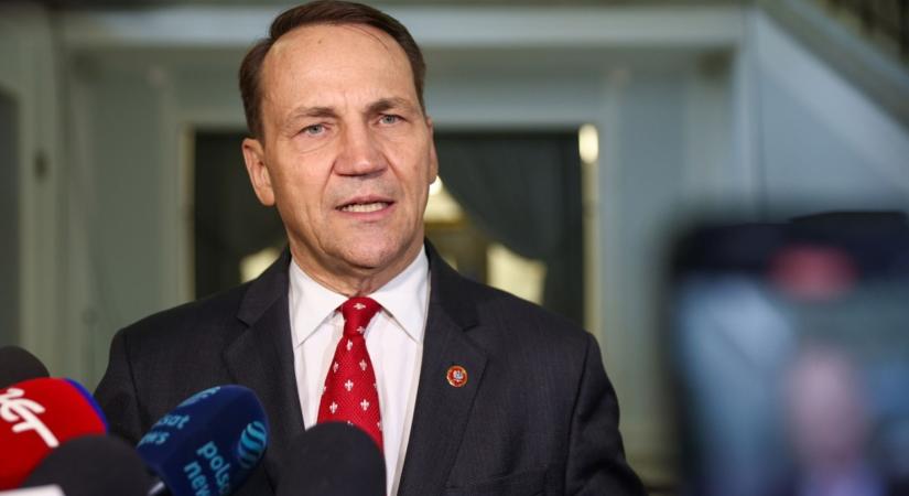 Ukrajna nem lesz gyorsított eljárásban az Európai Unió tagja – lengyel külügyminiszter