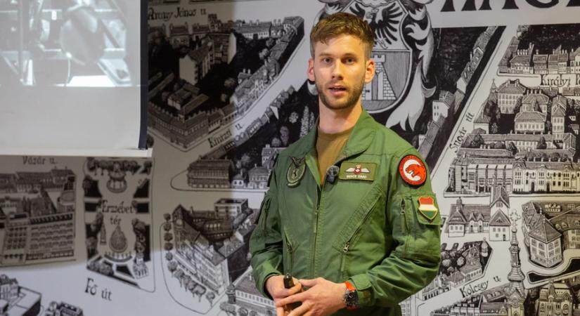 A BLG-ből Kanadáig - Simó Bence vadászpilóta útja