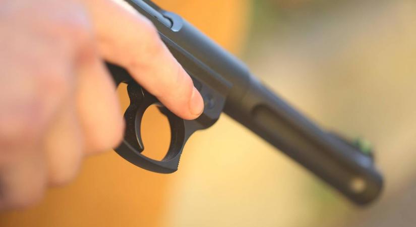 Lövöldözésig fajult egy vita egy benzinkútnál Szegeden