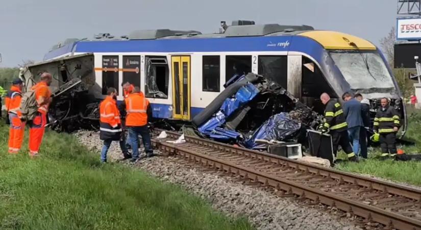 Tragédia Dunaszerdahelyen: Vonat és kamion ütközött, egy halott, tucatnyi