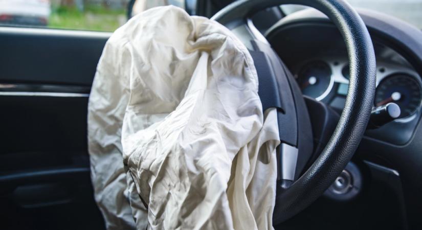 Több százezer autót hív vissza a Honda a hibás légzsák miatt az Egyesült Államokban