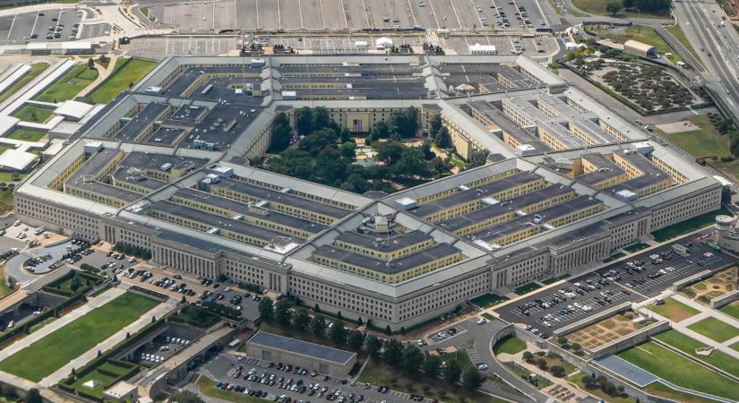 Háborús ultimátum Teheránnak: A Pentagon készen áll az iráni erőművek és infrastruktúra bombázására