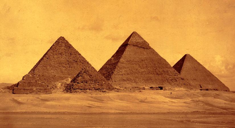 Végleg megfejtették az egyiptomi piramisokat, robbant a hír, át kell írni a törikönyveket is
