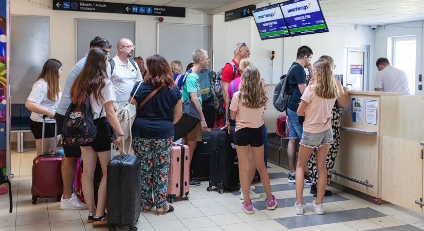 Megvetted a repülőjegyet, de lehet, hogy tömeges járattörlések rondítanak bele a nyaralásba?