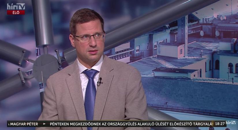 Gulyás Gergely szerint alappal merülhet fel a megállapítás, hogy Magyar Péter bolond