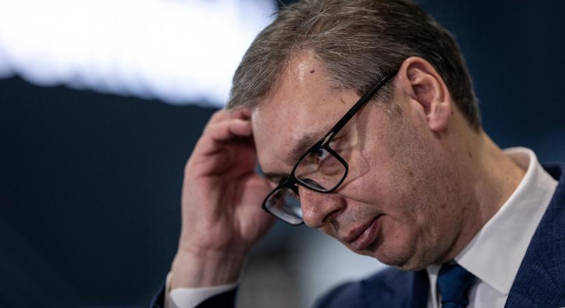 Hol volt, hol nem volt két hátizsák, de Aleksandar Vučić mélyen hallgat róluk