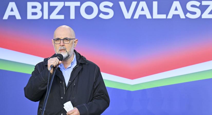 Rendszerváltást a határon túlon is!