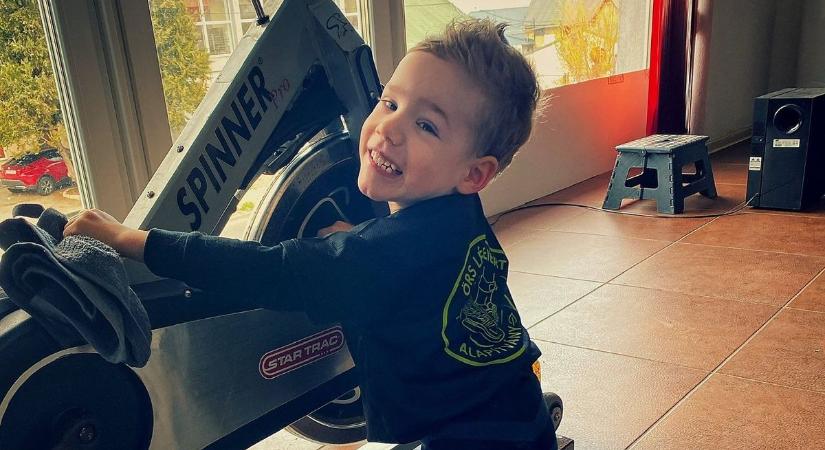 Nekünk csak egy tánc, Örsnek a járás esélye – bálban támogathatjuk műtétjét