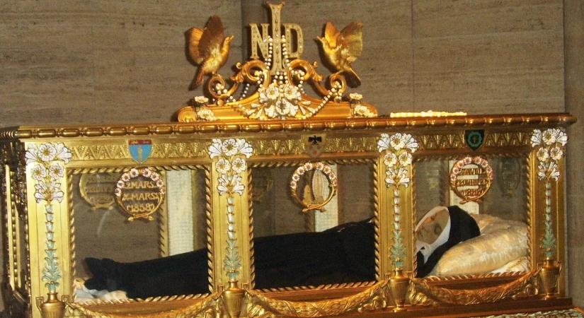 Vérvörös folyók és égi jelenések – A történelem 5 legdöbbenetesebb csodája