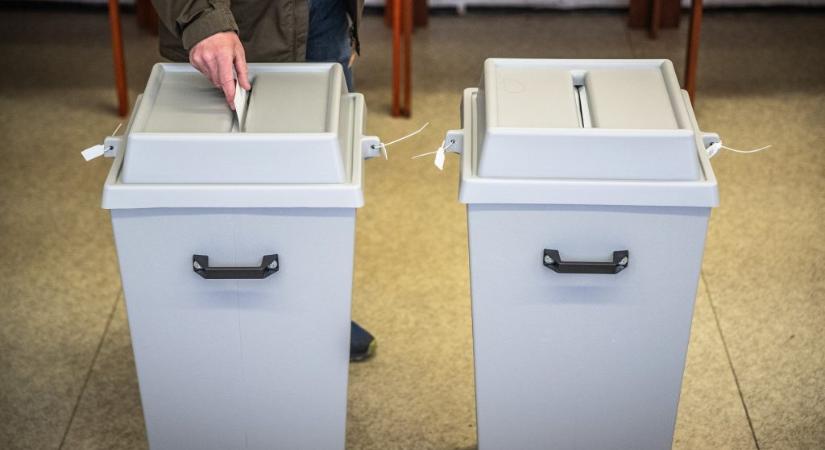 Összeszámolták a levélszavazatokat, elsöprő a Fidesz előnye