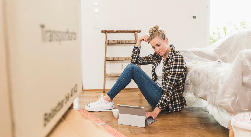 Pofátanul lehúzta a bérlőit a lakástulajdonos, végül a szomszédok bosszúja miatt már féláron sem tudta kiadni